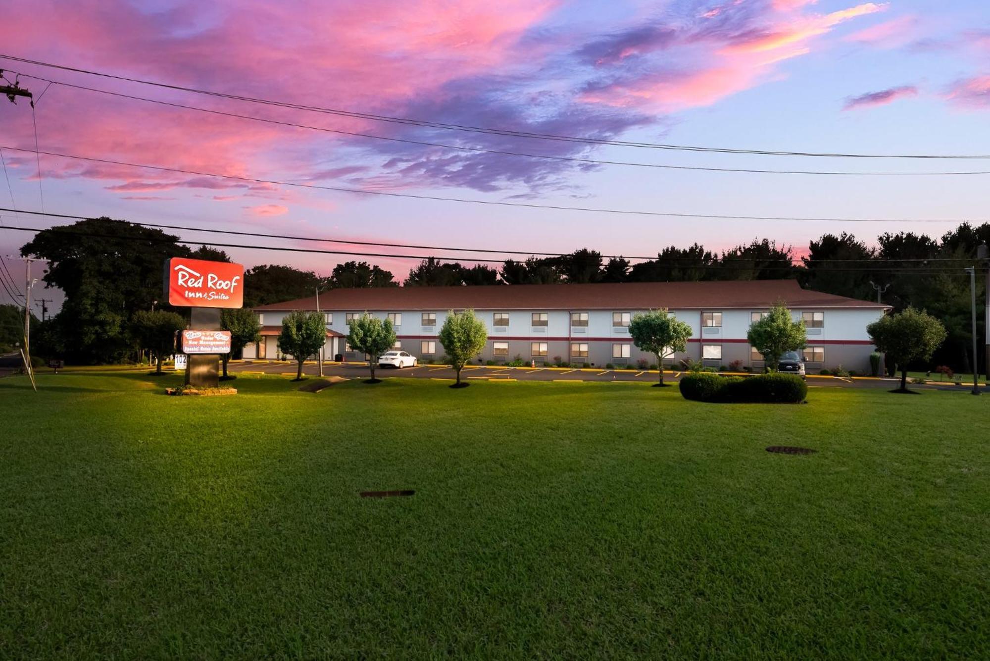 Red Roof Inn & Suites Vineland - Buena Eksteriør billede