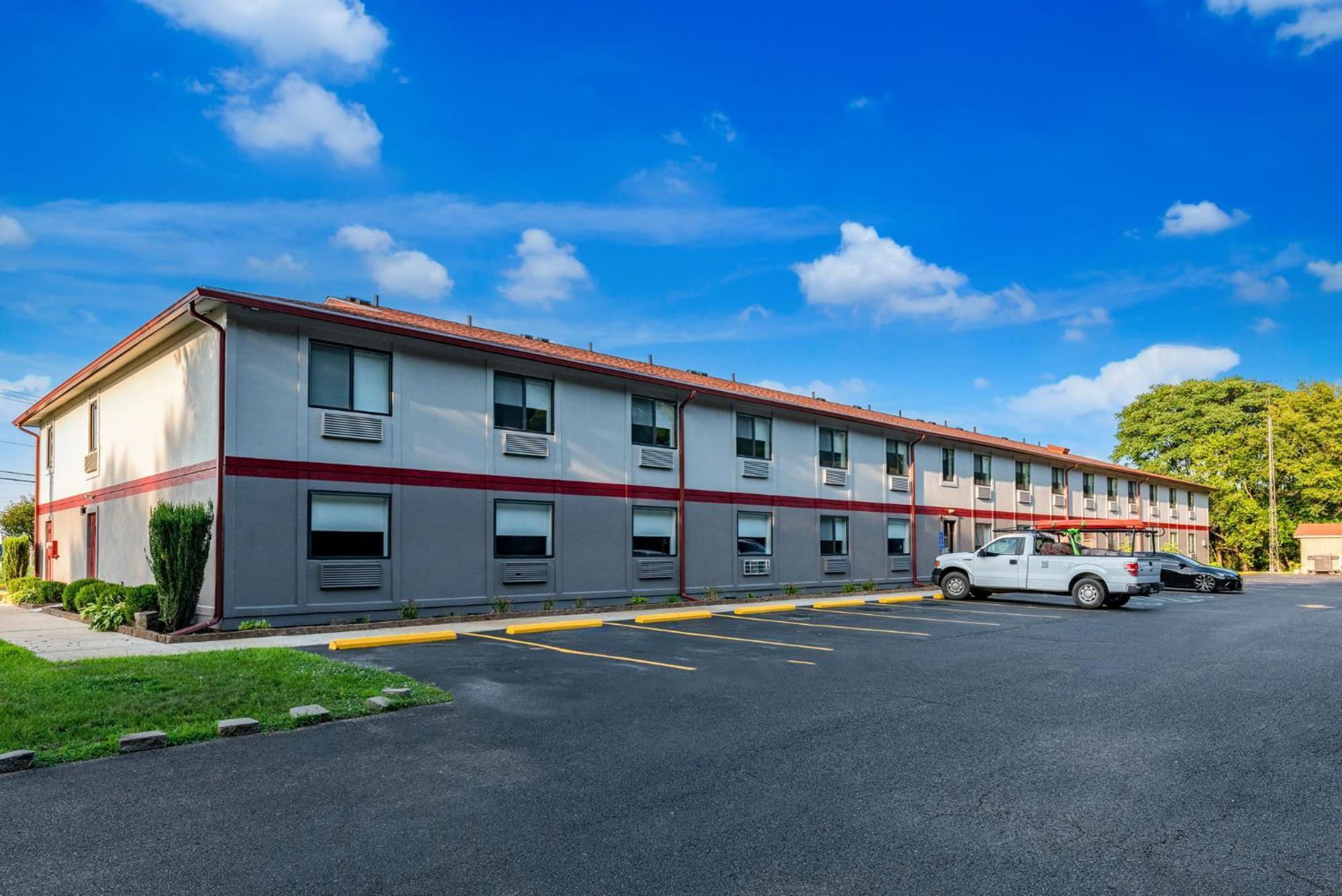 Red Roof Inn & Suites Vineland - Buena Eksteriør billede